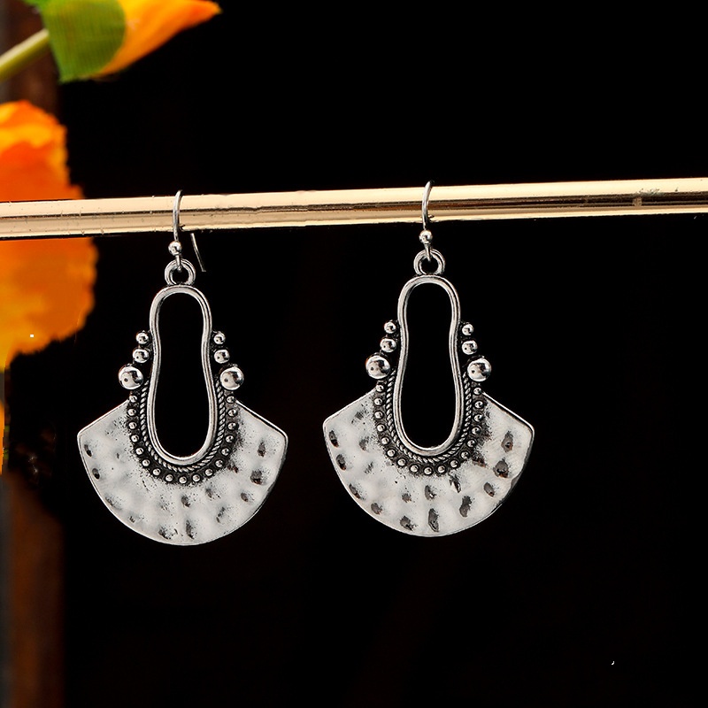 Hollow fan-shaped alloy pendan - đánh giá và giá Women'S Accessories Manufacturers
