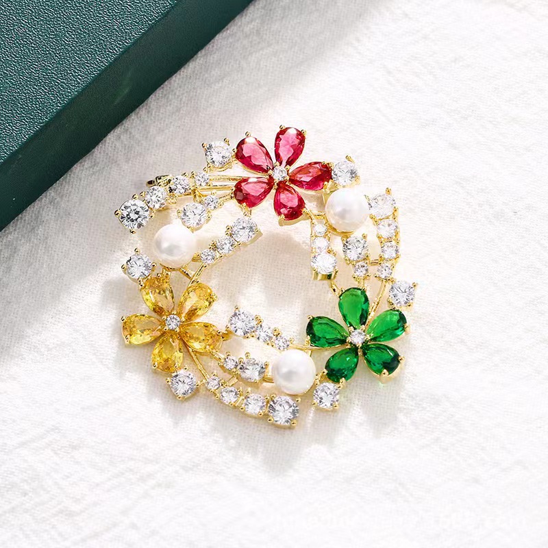 Popular zircon brooch design b - đánh giá và giá Women'S Accessories Manufacturers