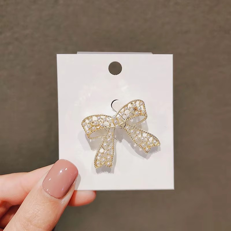 Punk Girl Brooch 2025 Fashiona - đánh giá và giá Women'S Accessories Manufacturers