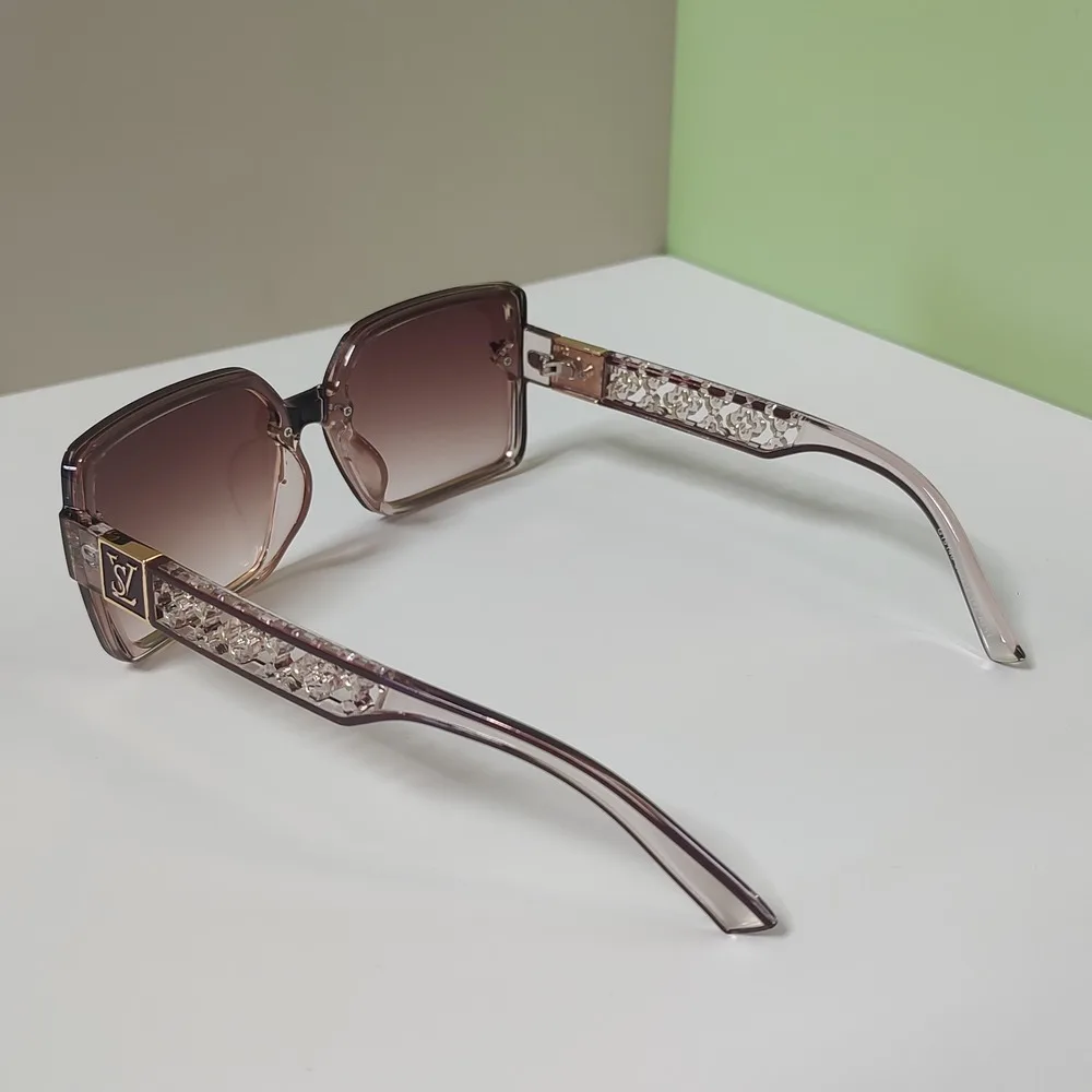 Luxury Stylish Brand Sunglasse - đánh giá và giá Sunglasses Oversized Square